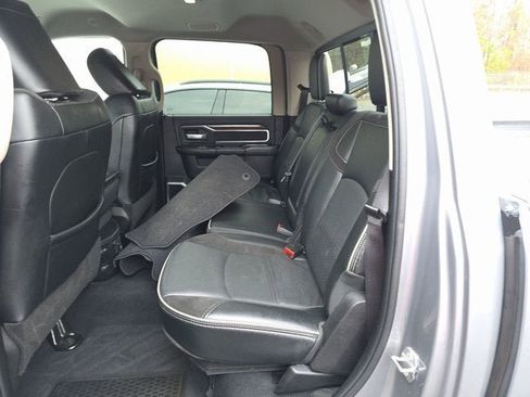 Used 2024 RAM 2500 Laramie image 12