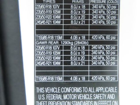 Used 2024 Land Rover Discovery Sport Dynamic SE image 35