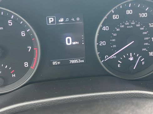 Used 2018 Hyundai Elantra SEL FWD image 11