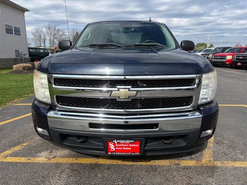 Used 2011 Chevrolet Silverado 1500 LT w/ All-Star Edition AWD/4WD image 3