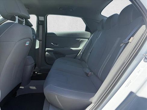 New 2026 Hyundai Elantra Sport image 12