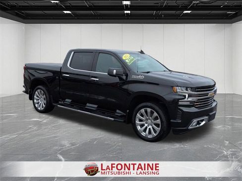 Used 2022 Chevrolet Silverado 1500 High Country w/ Technology Package image 7