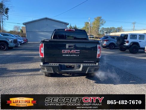 Used 2022 GMC Canyon Denali image 6