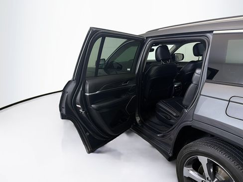 Used 2023 Jeep Grand Cherokee L Limited w/ Trailer Tow Group (B) AWD/4WD image 25