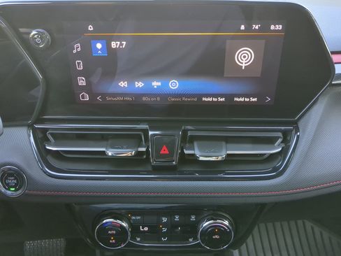 Used 2025 Chevrolet TrailBlazer RS w/ Convenience Package FWD image 59