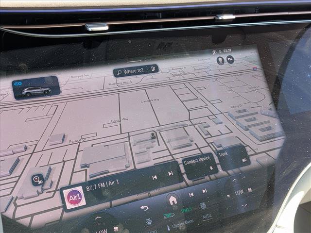 Used 2024 Mercedes-Benz EQS 450+ SUV image 14