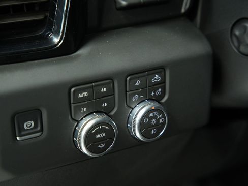 Used 2026 GMC Sierra 1500 AT4X AWD/4WD image 43