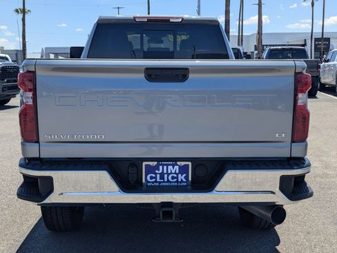 Used 2026 Chevrolet Silverado 2500 LT AWD/4WD image 3