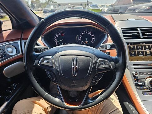 Used 2017 Lincoln MKZ Black Label w/ Technology Package AWD/4WD image 16