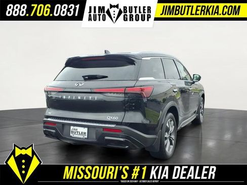 Used 2023 INFINITI QX60 Luxe w/ Vision Package AWD/4WD image 26