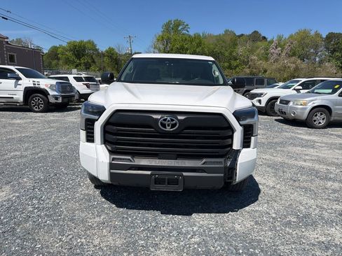 Used 2023 Toyota Tundra SR5 w/ SR5 Premium Package AWD/4WD image 8