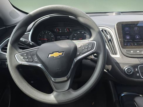 Used 2022 Chevrolet Malibu LS w/ Driver Confidence Package II FWD image 15