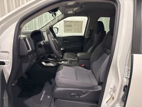 New 2026 Nissan Frontier SV w/ SV Convenience Package AWD/4WD image 10