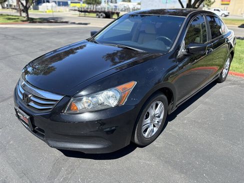 Used 2011 Honda Accord SE image 34