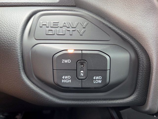 New 2027 RAM 3500 Big Horn AWD/4WD image 25
