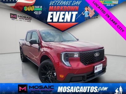 New 2025 Ford Maverick Lariat w/ Black Appearance Package