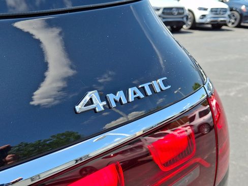 Certified 2026 Mercedes-Benz GLS 450 4MATIC image 33
