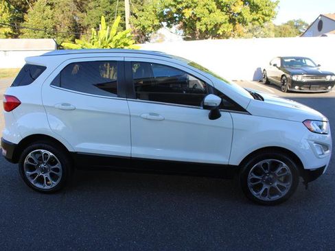 Used 2021 Ford EcoSport Titanium image 9