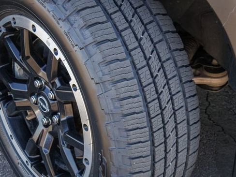 Used 2023 Nissan Pathfinder Rock Creek AWD/4WD image 14