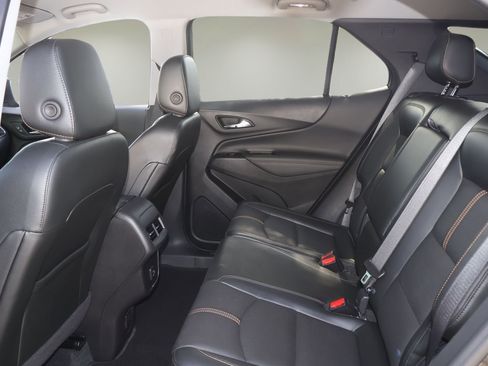 Used 2023 Chevrolet Equinox Premier FWD image 13