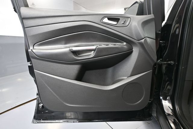 Used 2019 Ford Escape SE FWD image 13