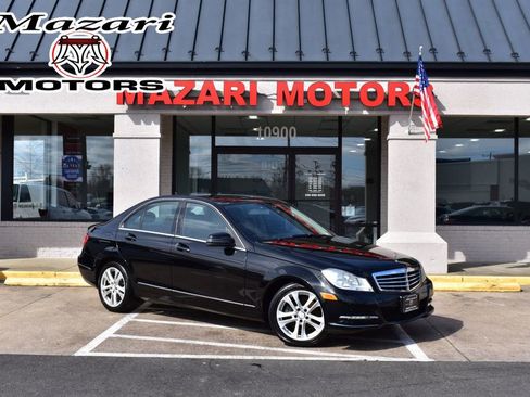 Used 2013 Mercedes-Benz C 300 4MATIC Sedan image 1