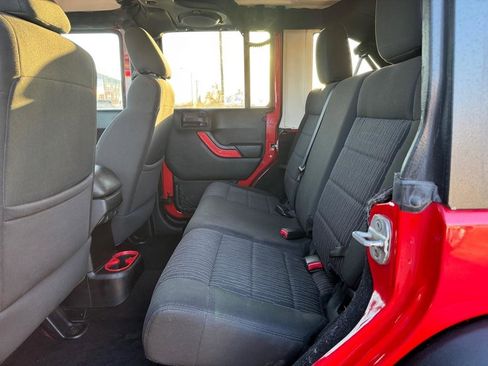 Used 2011 Jeep Wrangler Unlimited Sport image 11