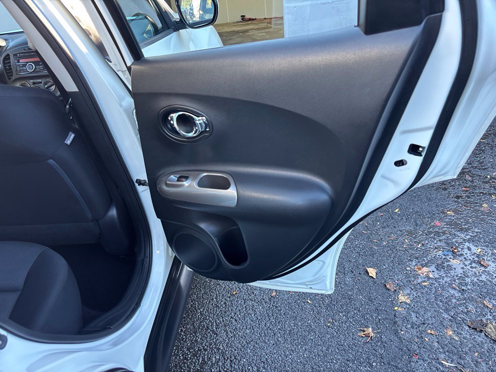 Used 2014 Nissan Juke S AWD/4WD image 23