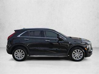 Used 2023 Cadillac XT4 Luxury w/ Cold Weather Package video 2