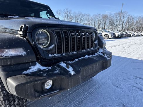New 2026 Jeep Wrangler Unlimited Sport AWD/4WD image 2