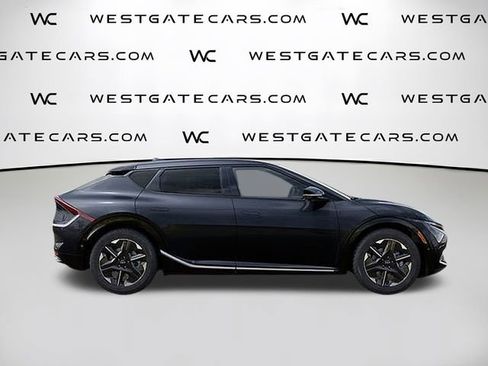 New 2025 Kia EV6 Wind image 15