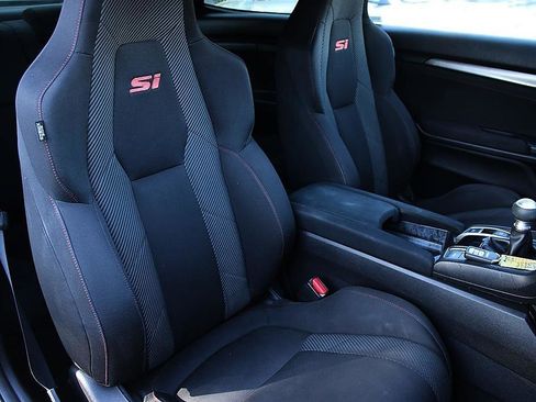 Used 2018 Honda Civic Si image 14