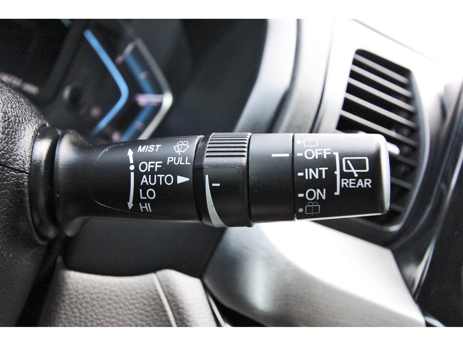 Used 2020 Honda Odyssey Elite image 18