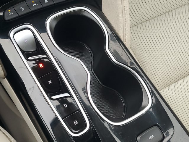 Certified 2021 Buick Envision Essence AWD/4WD image 28