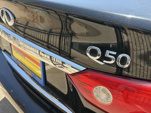 Used 2017 INFINITI Q50 3.0t Premium RWD image 42