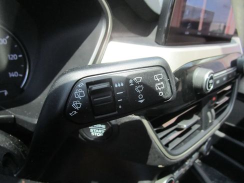 Used 2022 Ford Escape SE w/ Convenience Package AWD/4WD image 25