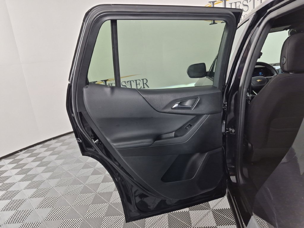 Certified 2026 Chevrolet Equinox LT FWD image 28