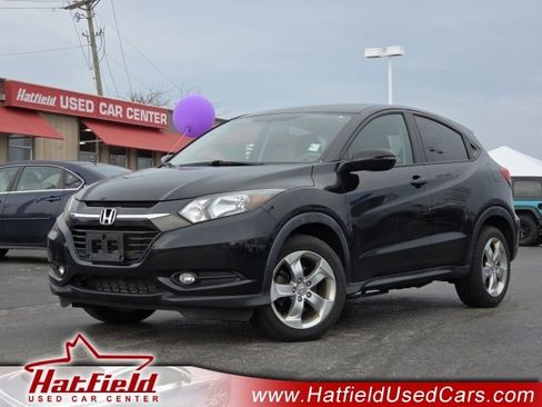 Used 2016 Honda HR-V EX image 1