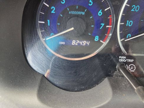 Used 2010 Toyota Sienna image 21