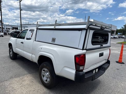 Used 2020 Toyota Tacoma SR RWD image 6