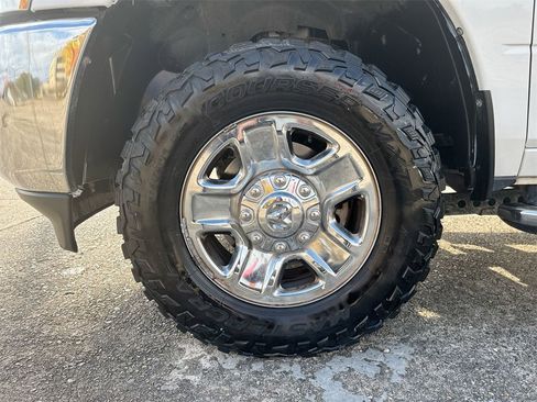 Used 2019 RAM 2500 Big Horn image 12