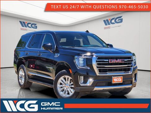 Used 2024 GMC Yukon SLT AWD/4WD image 1