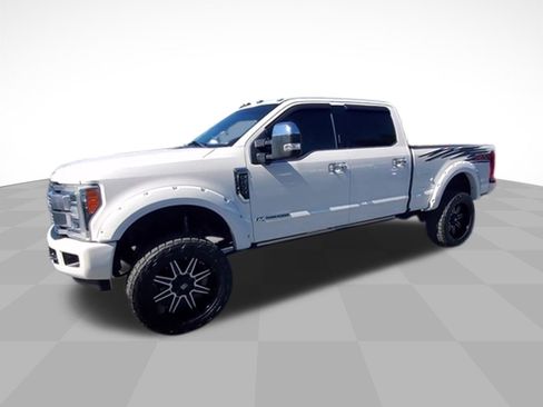 Used 2019 Ford F250 Platinum w/ Platinum Ultimate Package image 34