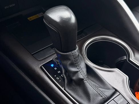 Used 2024 Toyota Camry XSE FWD image 31