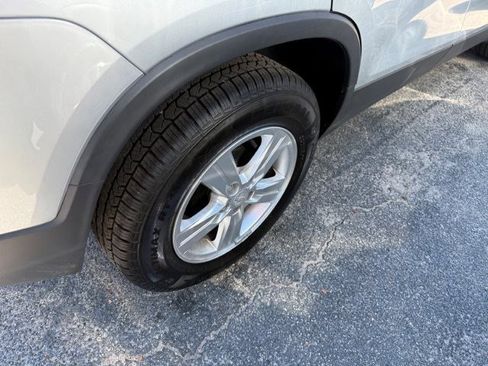 Used 2019 Chevrolet Trax LS w/ Tint and Cruise Package image 7