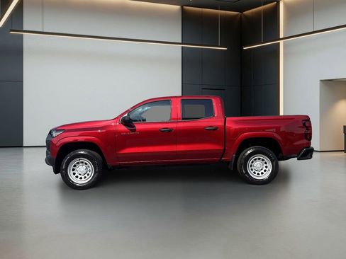Used 2026 Chevrolet Colorado W/T w/ WT Convenience Package II RWD image 2