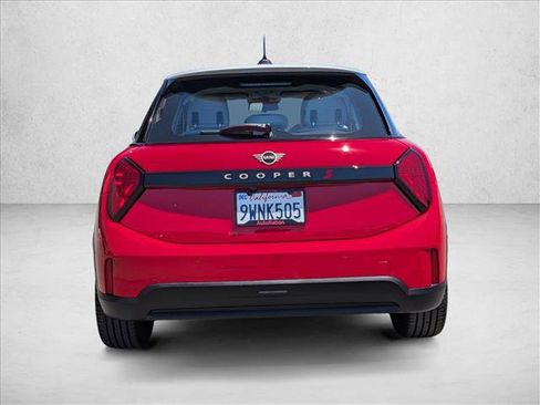 Certified 2025 MINI Cooper S FWD image 8