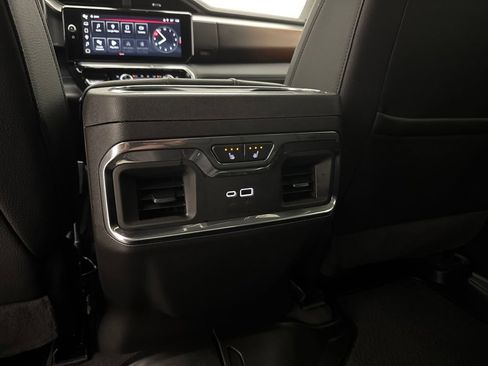 Used 2024 GMC Sierra 1500 Denali w/ Denali Reserve Package AWD/4WD image 63