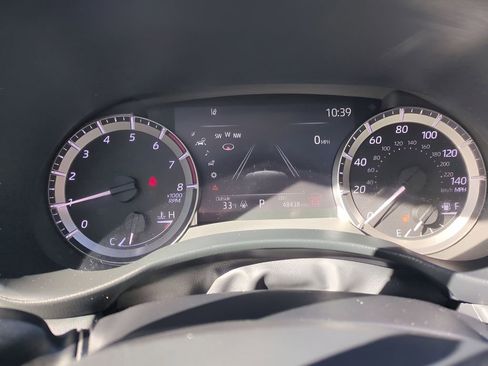 Certified 2024 Toyota Highlander XLE image 28