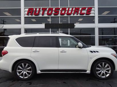 Used 2014 INFINITI QX80 4WD w/ Deluxe Touring Package